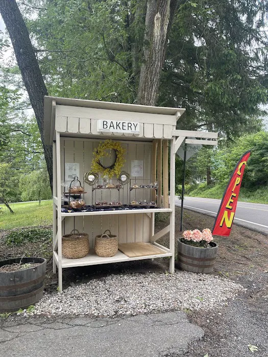DailyKnead Farm Stand LLC Picture 1