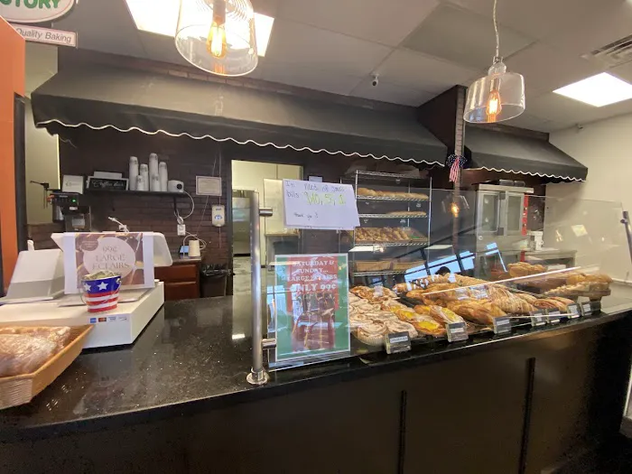 The Cookie Factory Picture 7