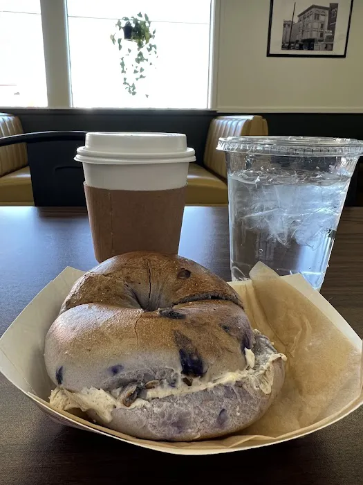 Willie’s Gourmet Cafe Picture 9