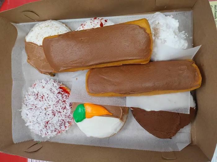 Holland Farms Bakery & Deli Picture 10