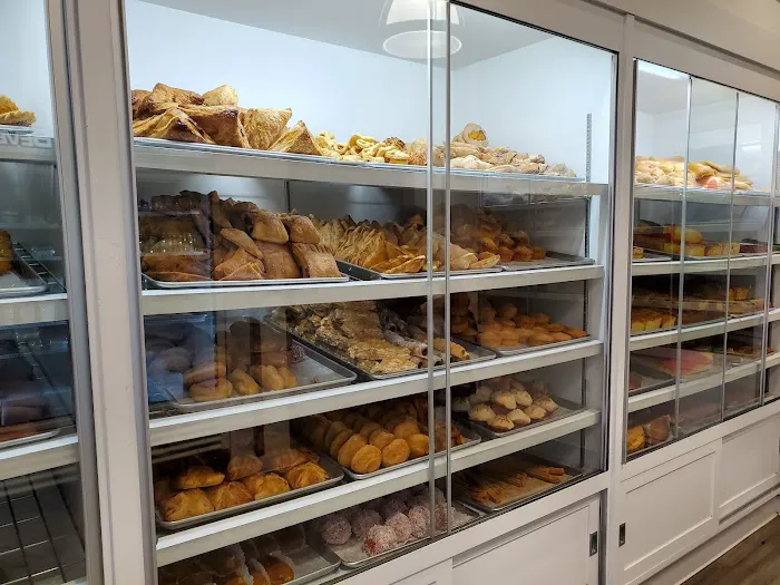 Lolly's Bakery Picture 1