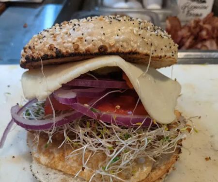Bagels Plus