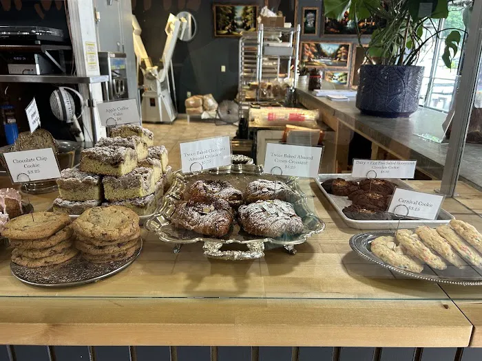 Crumb Bum Bakery Picture 5