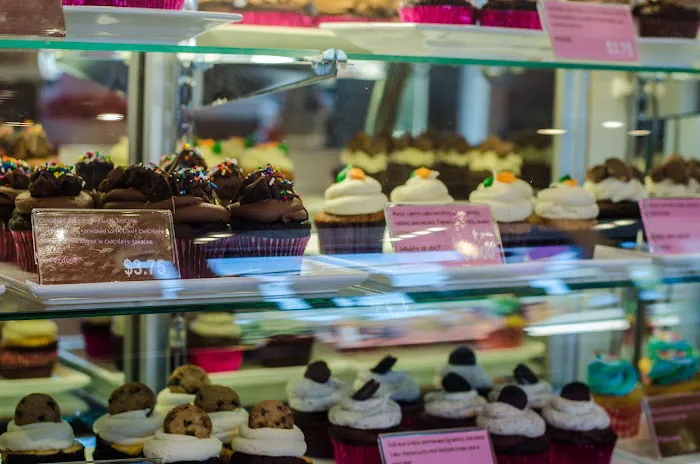 Clyde's Cupcakes Picture 9