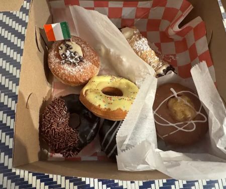 Enzo Benzo Specialty Donuts