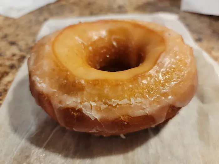 Enzo Benzo Specialty Donuts Picture 3