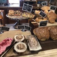 Red Hen Baking ico