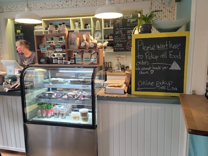 Hender's Bake Shop & Cafe Picture 4