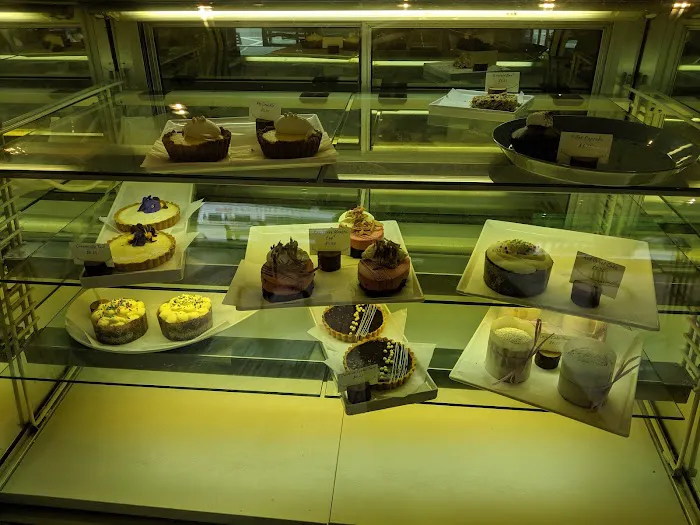 Birchgrove Baking Picture 9
