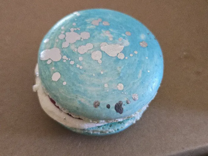 Agape Cakes and Confections Picture 7