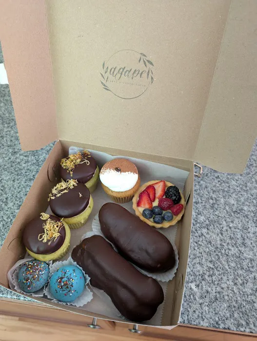 Agape Cakes and Confections Picture 5