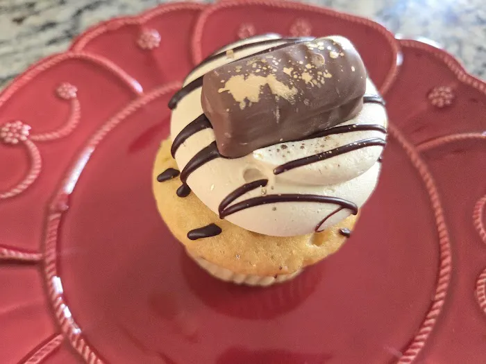 Agape Cakes and Confections Picture 3