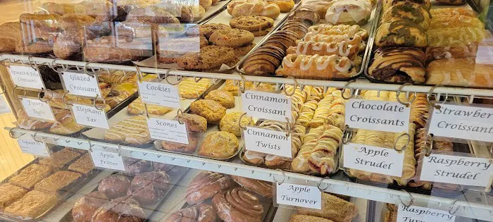 Heav'nly Donuts Picture 9