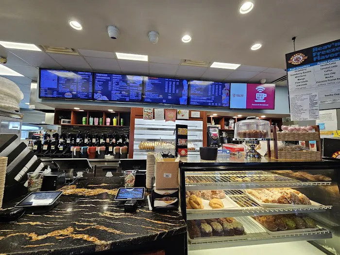 Heav'nly Donuts Picture 2