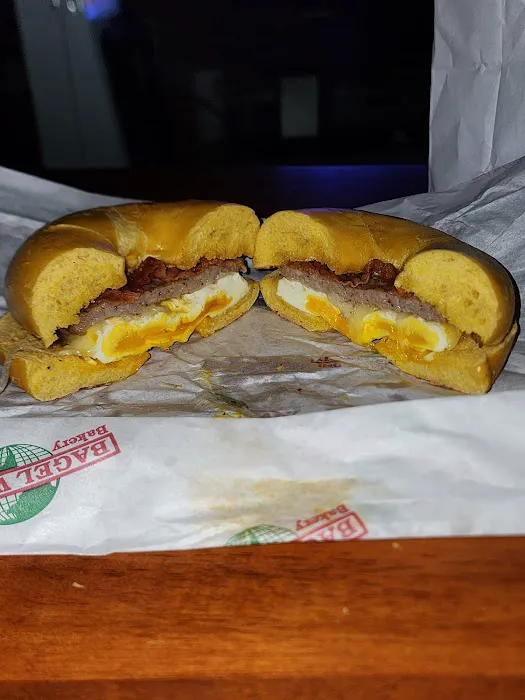Bagel World Bakery Picture 5