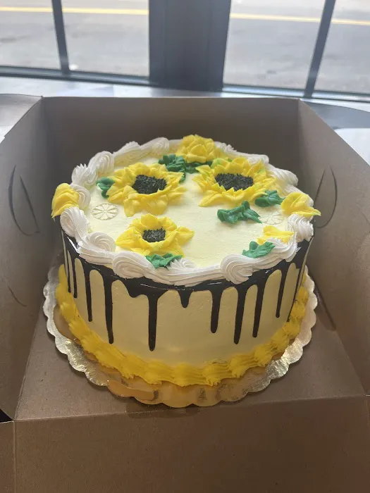 Lolly's Bakery Picture 2