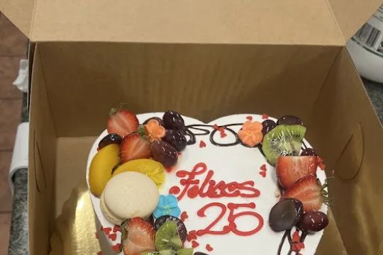 Lolly's Bakery