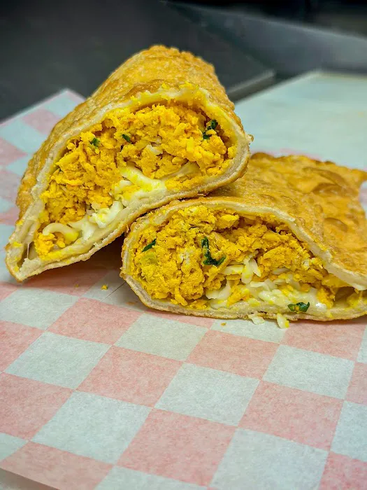 Padaria Brasileira em Everett | Vitória Bakery and Burgers | Everett - MA Picture 1