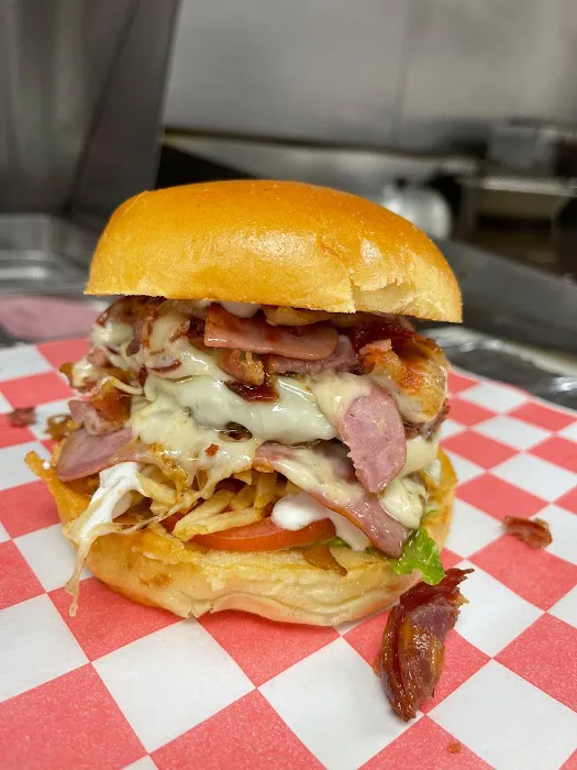 Padaria Brasileira em Everett | Vitória Bakery and Burgers | Everett - MA Picture 10