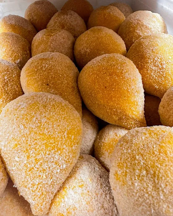 Padaria Brasileira em Everett | Vitória Bakery and Burgers | Everett - MA Picture 6