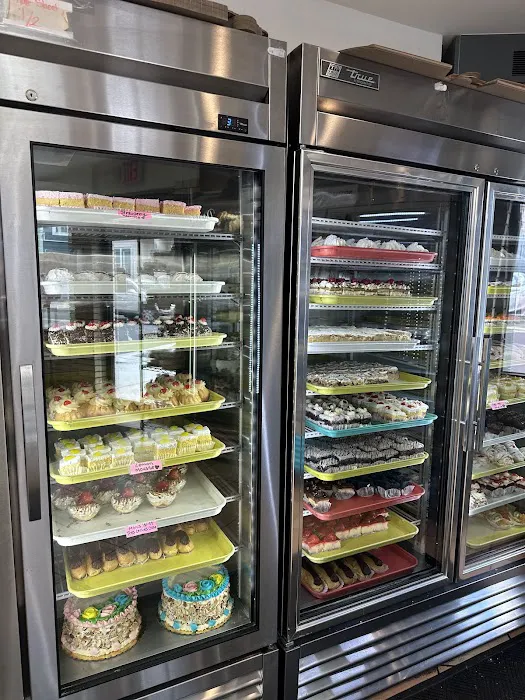 Elm St Bakery Picture 3