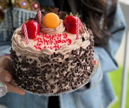 Elm St Bakery