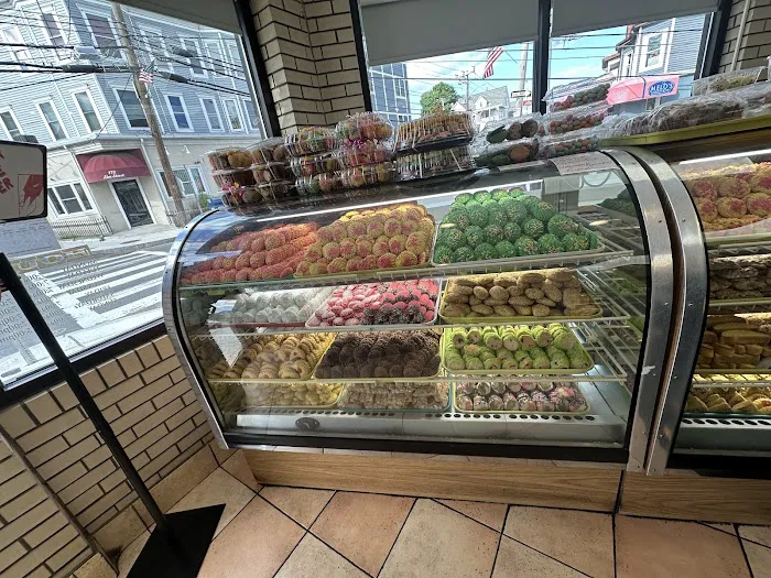 Elm St Bakery Picture 4