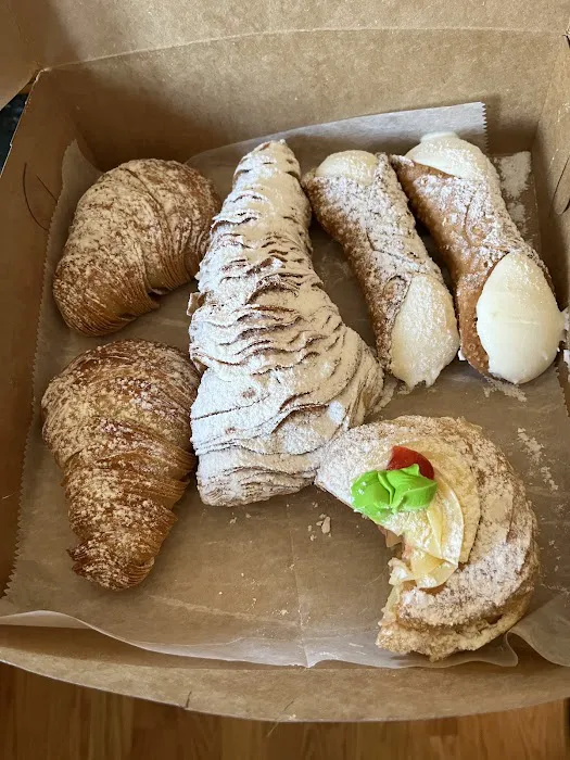 Elm St Bakery Picture 9