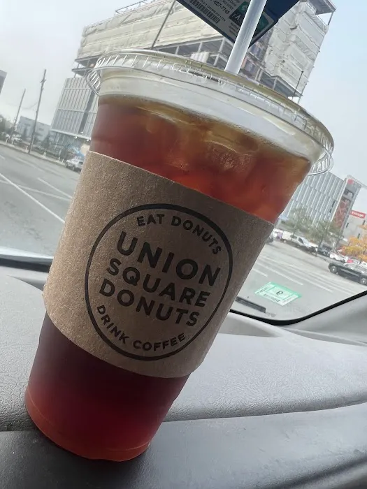 Union Square Donuts Picture 4