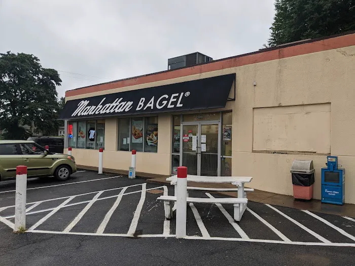 Manhattan Bagel Picture 1