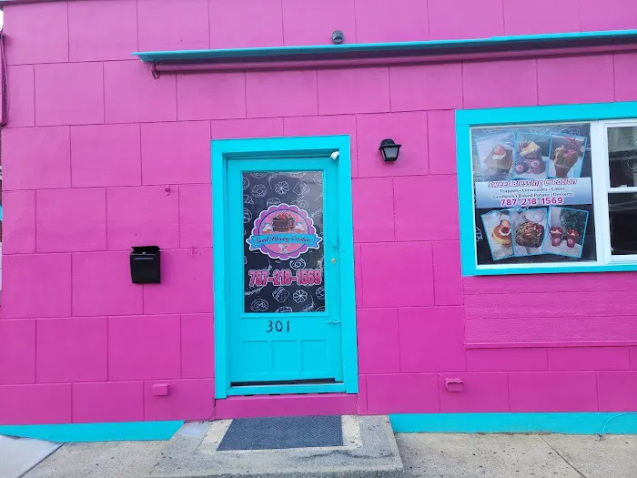 Joelis Bakery Picture 10