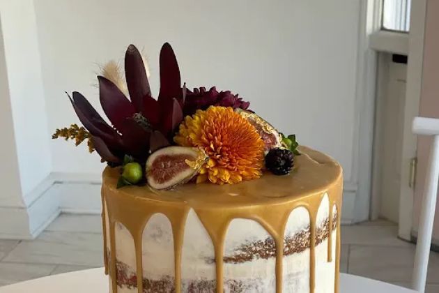 Crumbs Cake Studio