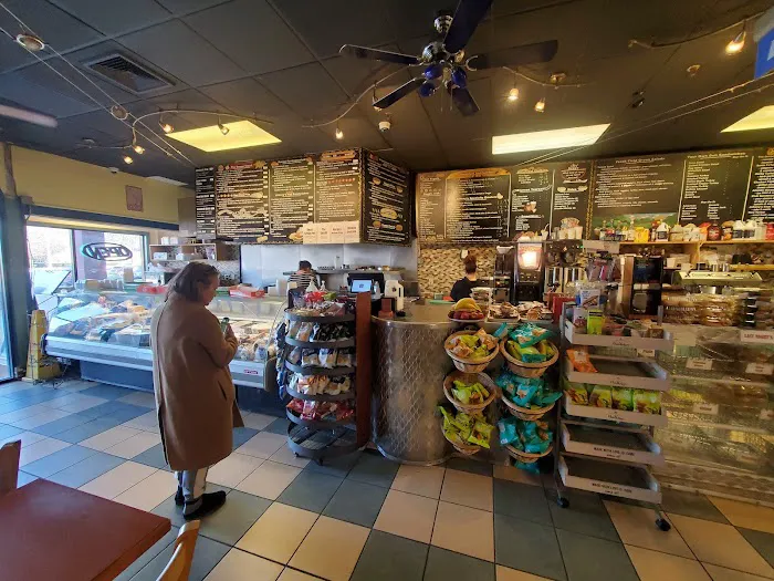 Johnny's Bagels and Deli Picture 4