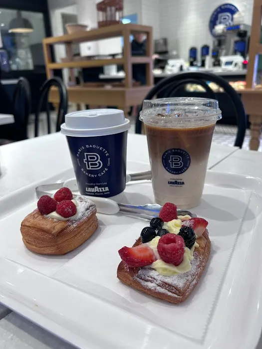 Paris Baguette Picture 6