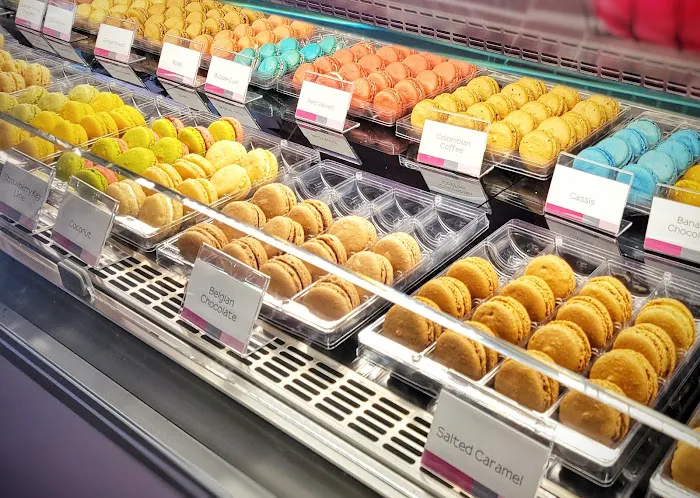 Le Macaron French Pastries Bethlehem Picture 3