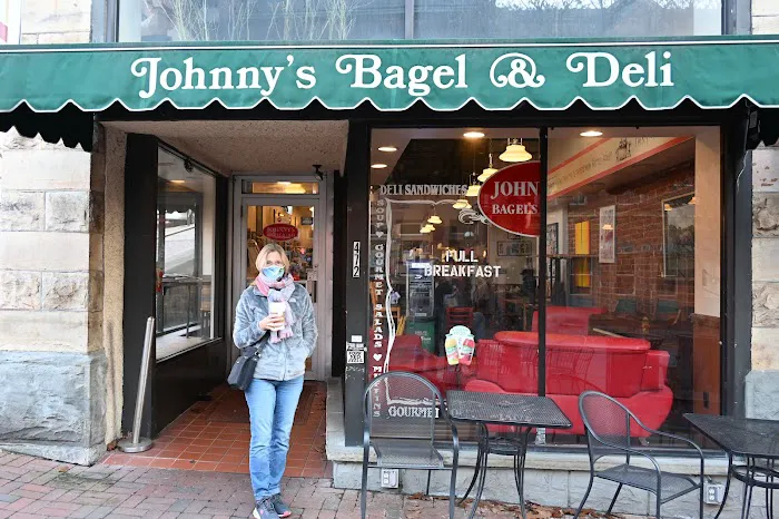Johnny's Bagels & Deli Picture 5