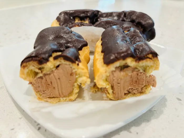 Kumi Cakes & Pastries Llc Picture 4