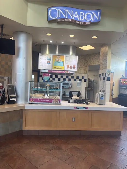 Cinnabon Picture 10
