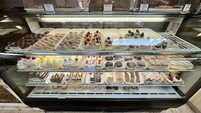 La Dolce Vita Italian Bakery Picture 2