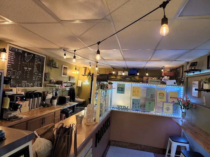 Mareks Cafe & Bagels Picture 9