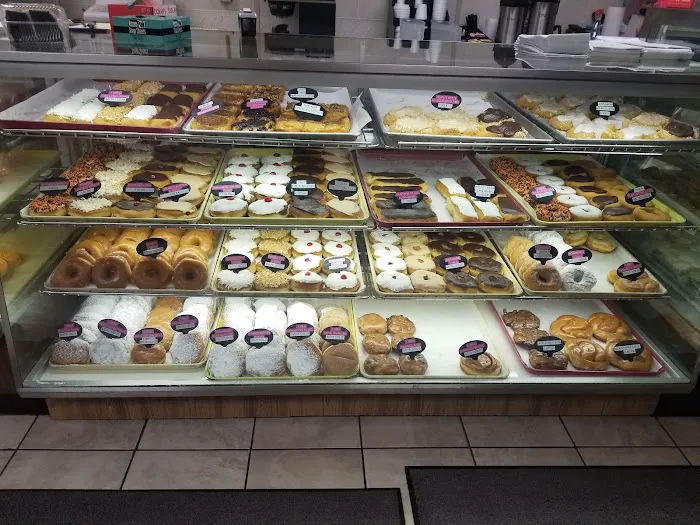 Dutch-Maid Bakery Picture 3