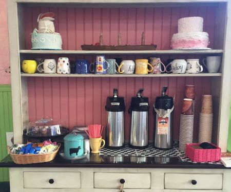 The Cake Pros, A Blessing Table