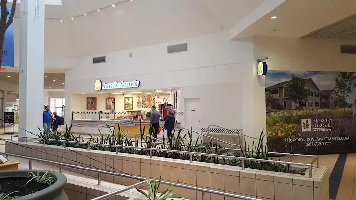 Auntie Anne's Picture 7