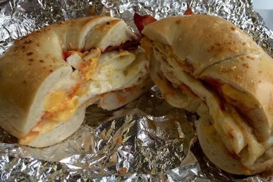 Ridge Bagel & Cafe