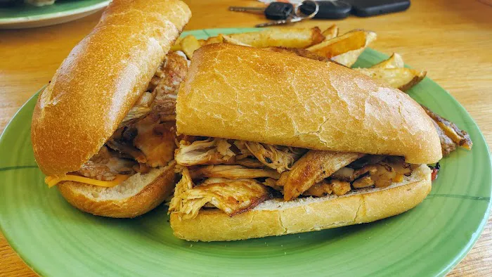 Lil Pickles Deli Picture 7