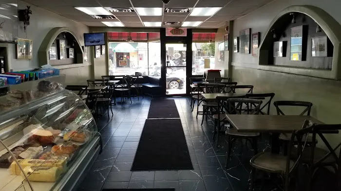 Hot bagels abroad Picture 6