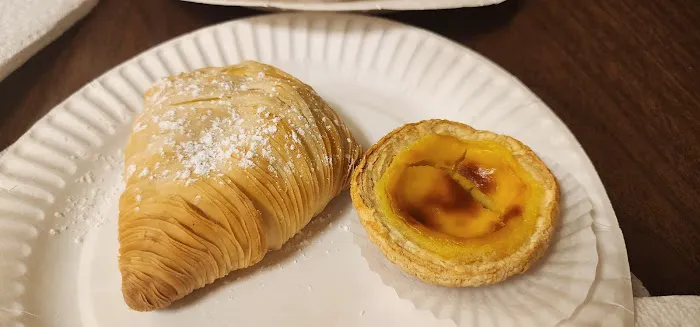 Plaza Pastry Shop Picture 6