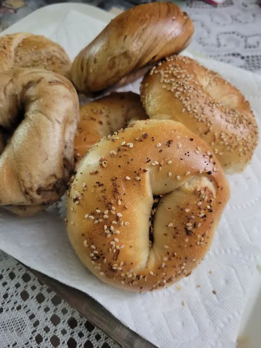 Bagel Plus & Cafe Picture 4