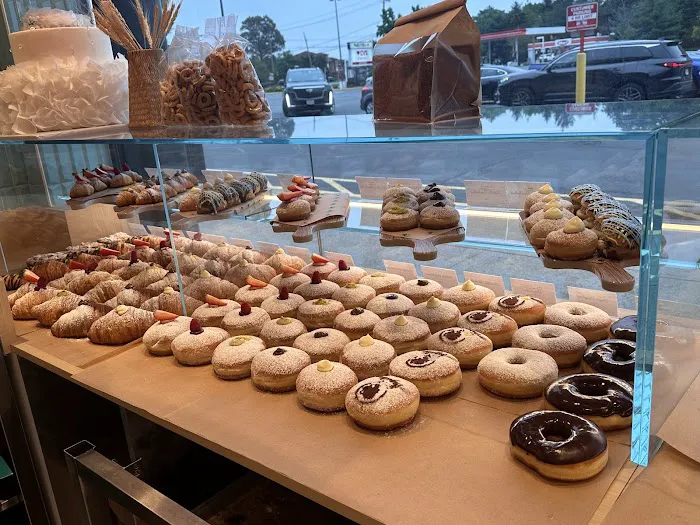 Angelina Bakery - Fort Lee Picture 1