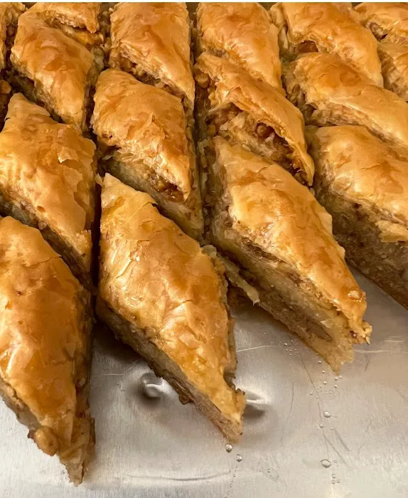 Güllüoğlu Baklava & Cafe Picture 3